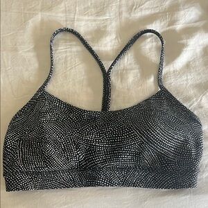 Lululemon Y Flow Bra Size 10